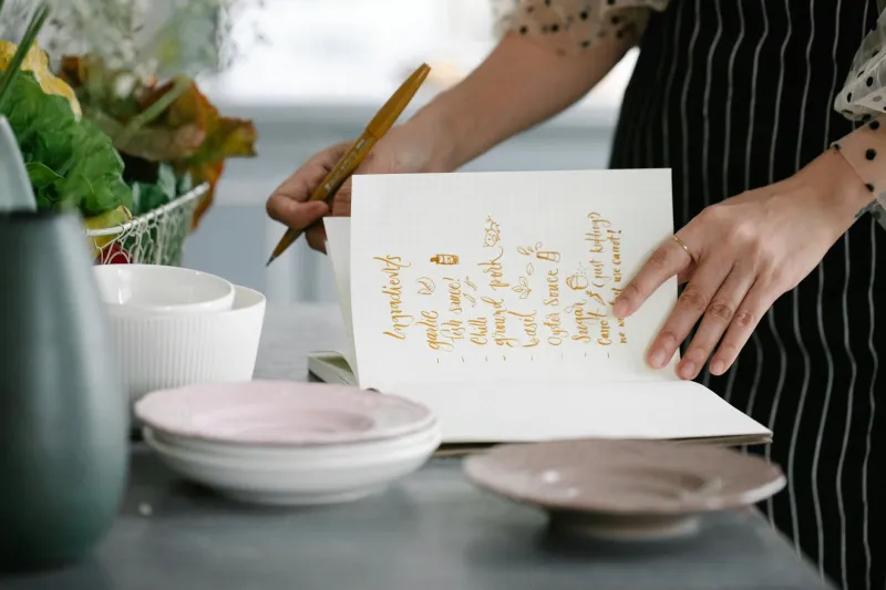 Grandma's Stained Index Cards Held More Wisdom Than Google: When Cooking Knowledge Lived in Kitchen Drawers