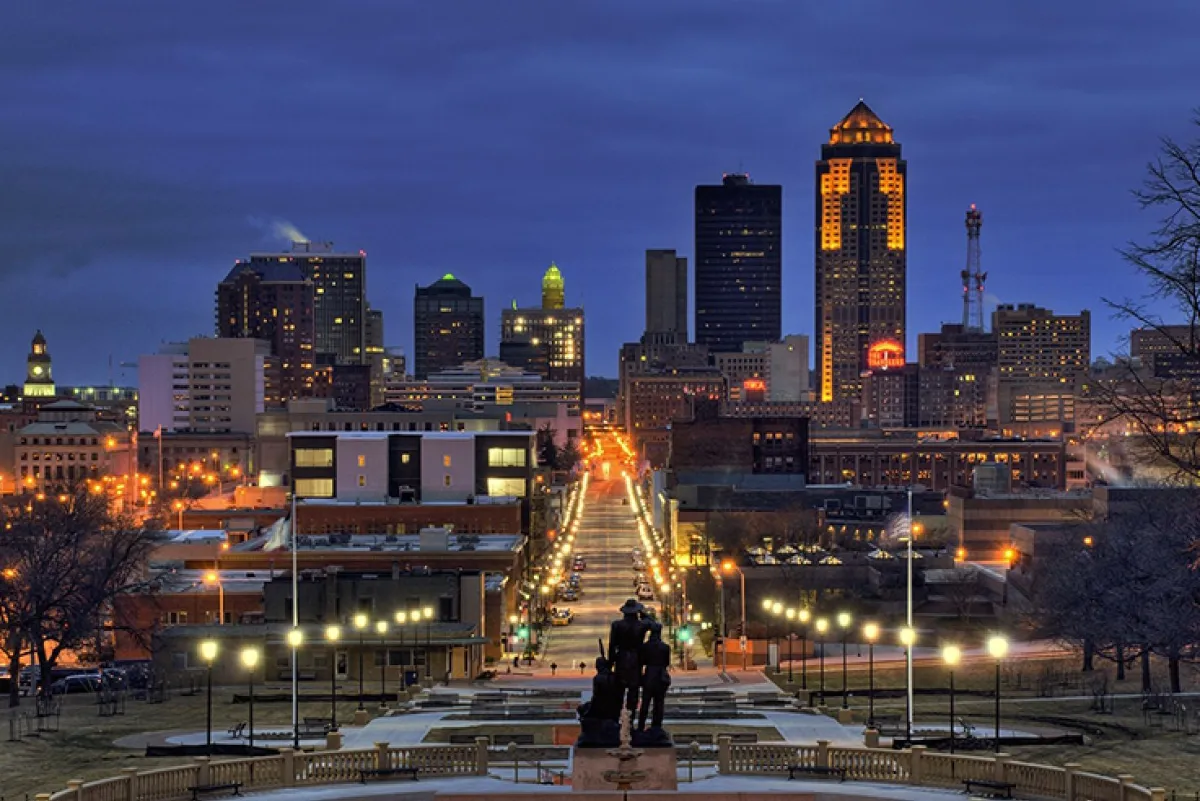 Des Moines